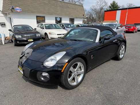Used 2008 Pontiac Solstice GXP image 24