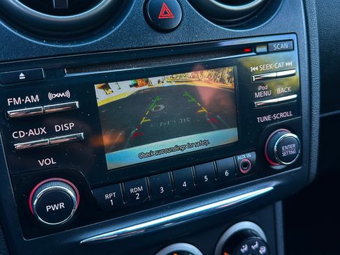 Used 2014 Nissan Rogue 2WD S image 27