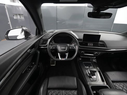 Used 2018 Audi SQ5 Prestige image 24
