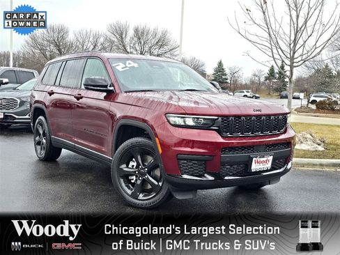 Used 2024 Jeep Grand Cherokee L Laredo image 2