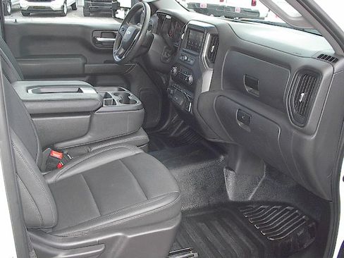 Used 2024 Chevrolet Silverado 1500 W/T AWD/4WD image 11