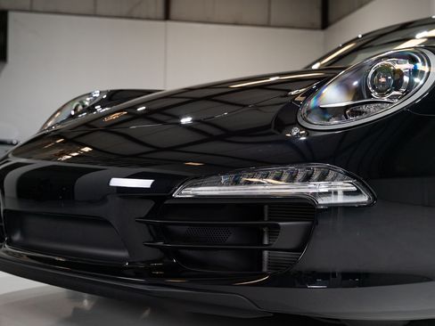 Used 2015 Porsche 911 Targa 4S image 40