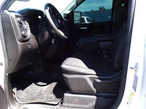 Used 2023 Chevrolet Silverado 2500 4x4 Double Cab W/T image 6