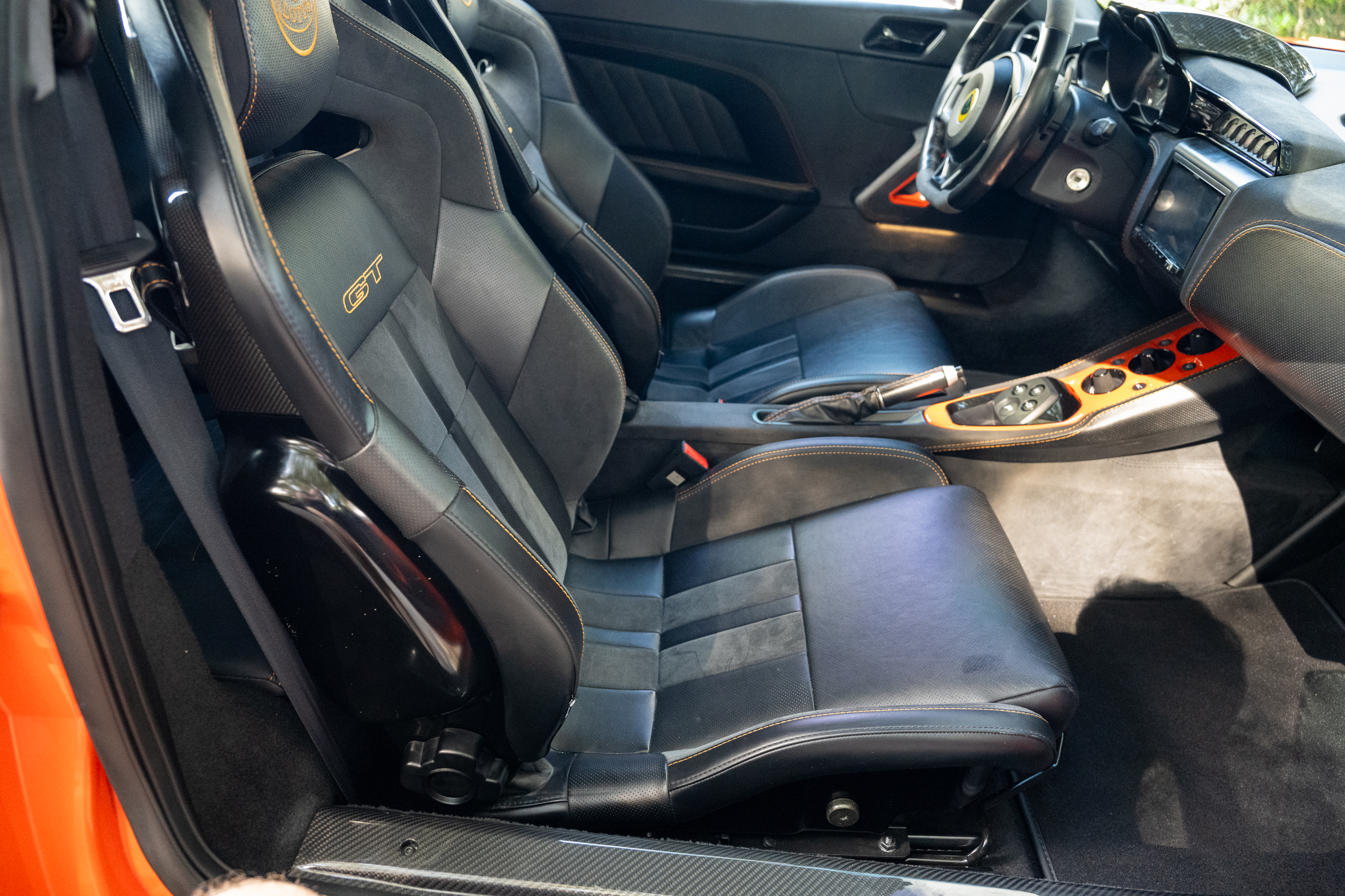 Used 2020 Lotus Evora UNAVAIL RWD image 35