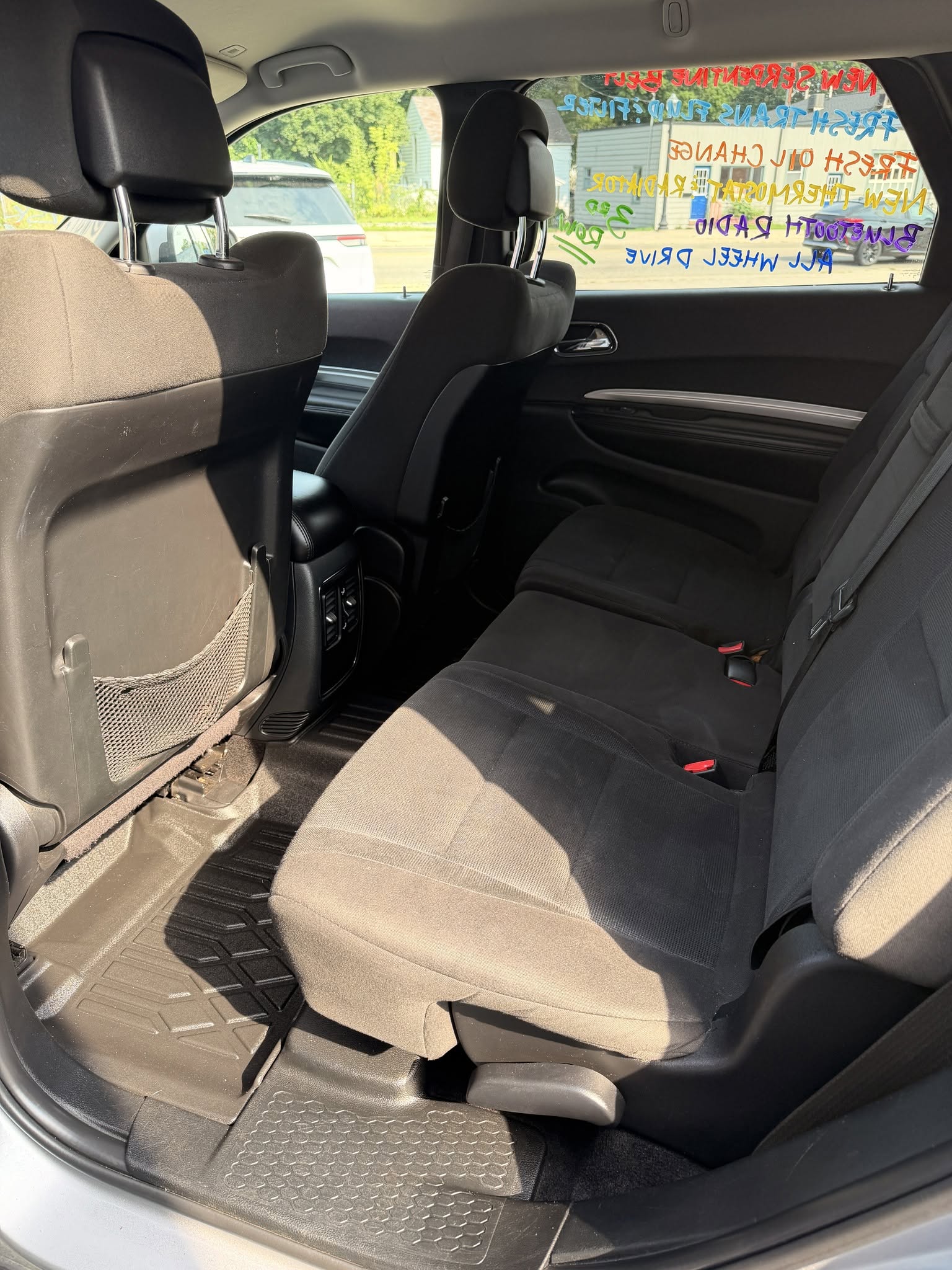Used 2017 Dodge Durango AWD SXT image 10