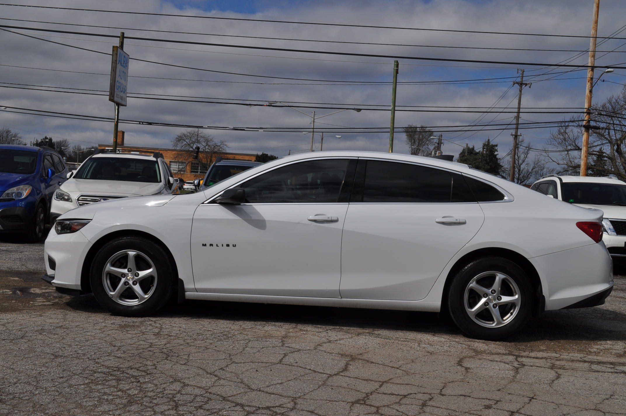 Used 2016 Chevrolet Malibu LS FWD image 4