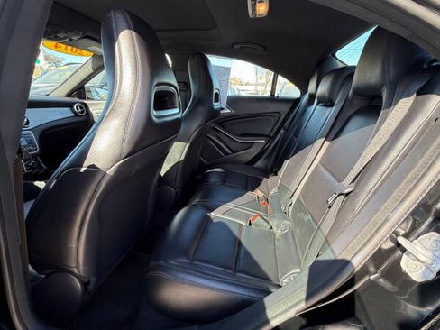Used 2014 Mercedes-Benz CLA 250 image 12