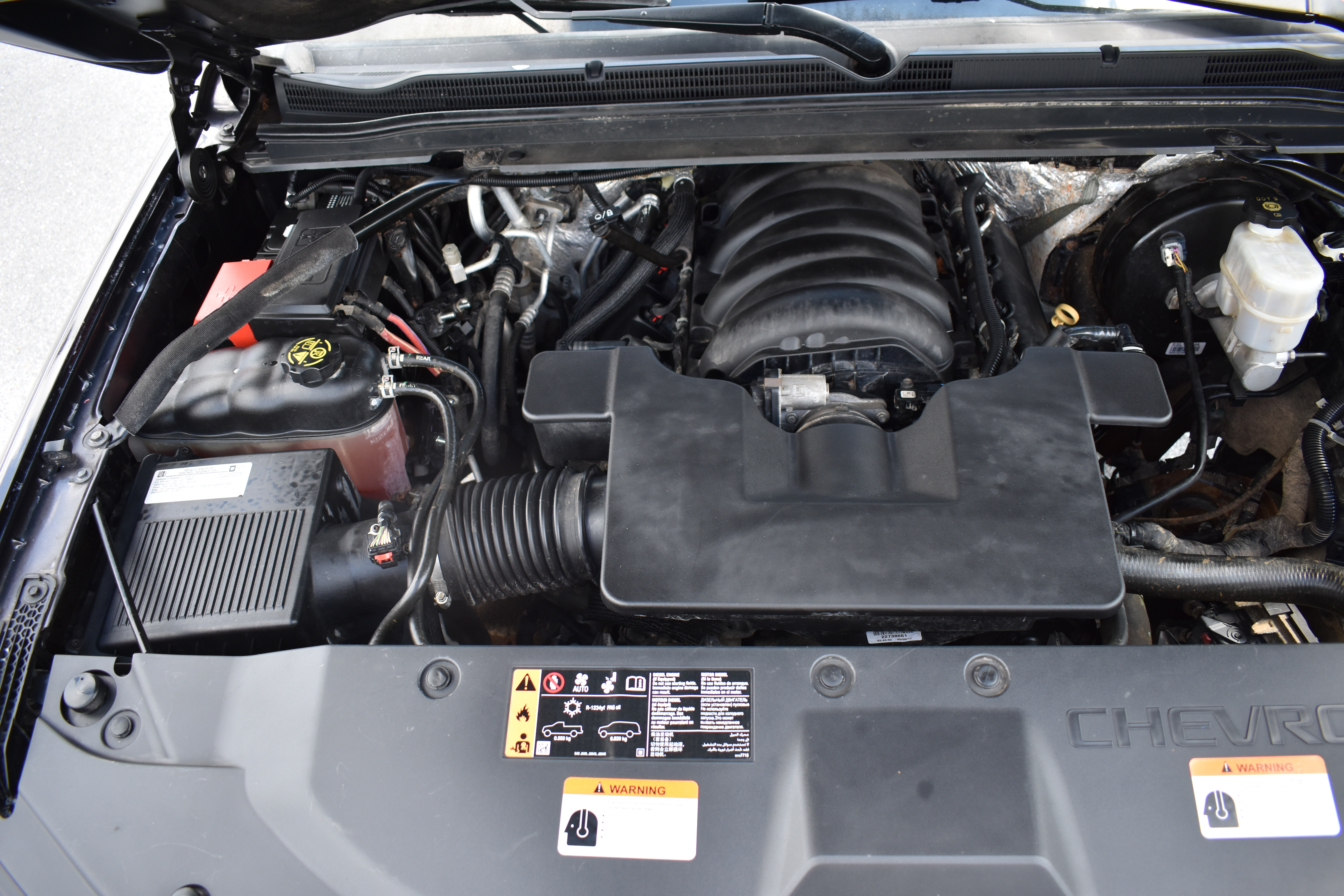 Used 2018 Chevrolet Tahoe 4WD image 44