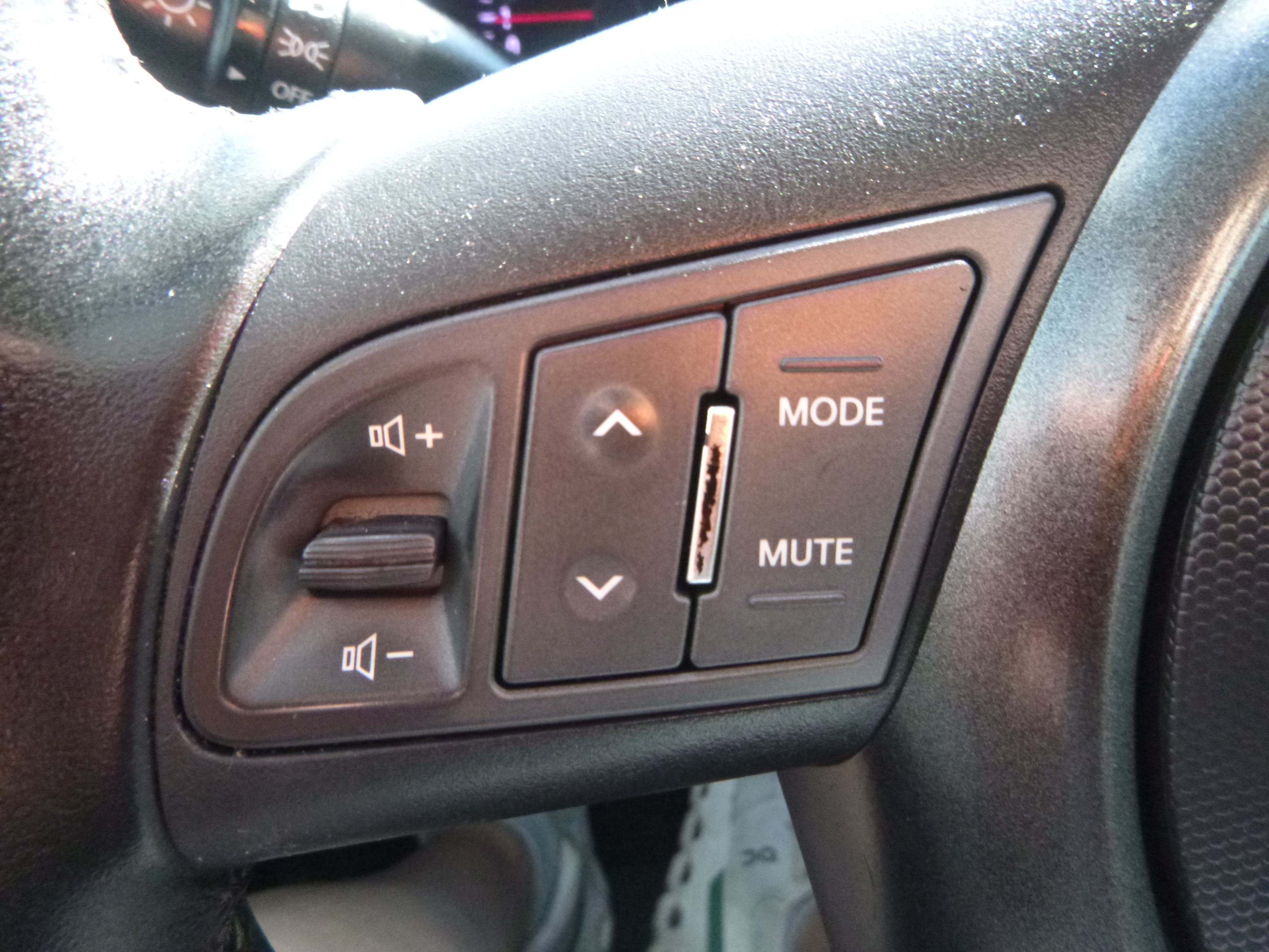Used 2013 Kia Soul + FWD Hatchback 2.0L 4-Cyl image 15