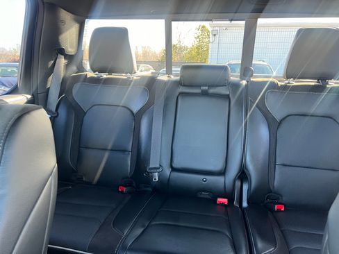 Used 2024 RAM 1500 Laramie Limited image 38