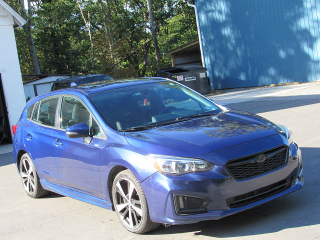 Used 2017 Subaru Impreza 2.0i Sport Hatchback AWD/4WD image 14