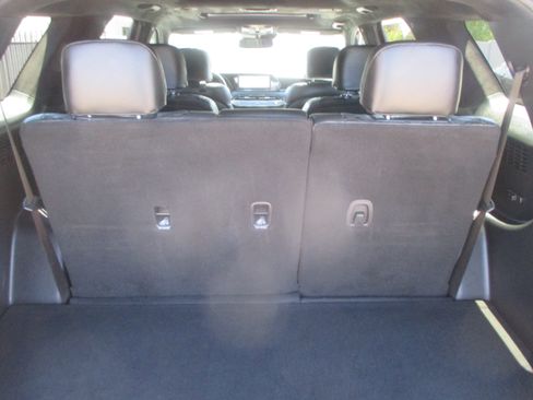 Used 2021 Hyundai Palisade Calligraphy image 12