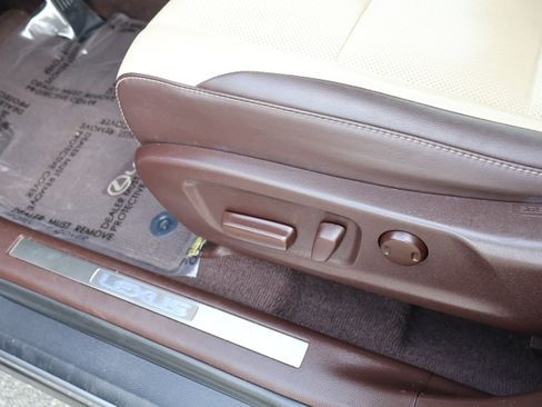 Used 2019 Lexus RX 350L Premium image 18