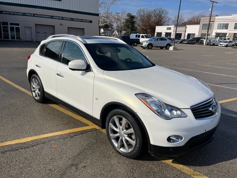 Used 2015 INFINITI QX50 Journey image 3