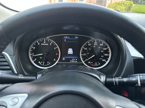 Used 2019 Nissan Sentra SV FWD image 12