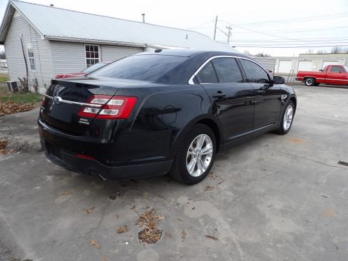 Used 2014 Ford Taurus SEL image 3