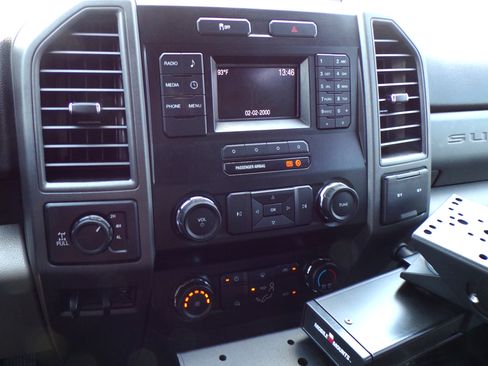 Used 2019 Ford F250 4x4 Crew Cab Super Duty image 10