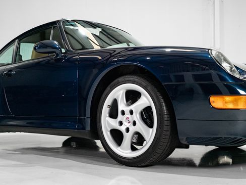 Used 1998 Porsche 911 Carrera S image 27
