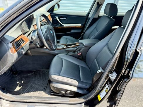 Used 2009 BMW 328i xDrive Coupe AWD/4WD image 14