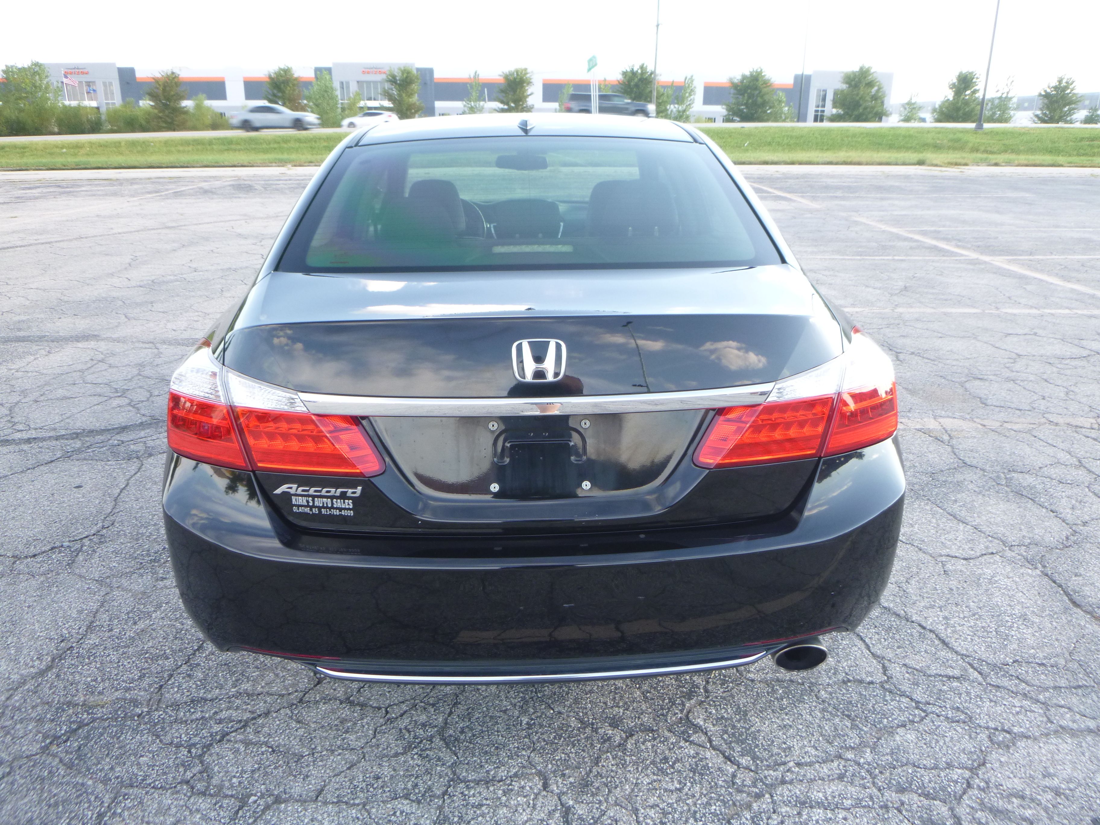 Used 2014 Honda Accord EX-L Sedan image 7