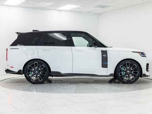 Used 2026 Land Rover Range Rover SE AWD/4WD image 6