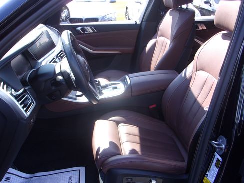 Used 2022 BMW X5 xDrive40i AWD/4WD image 22