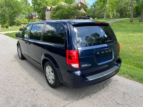 Used 2015 Dodge Grand Caravan FWD image 3
