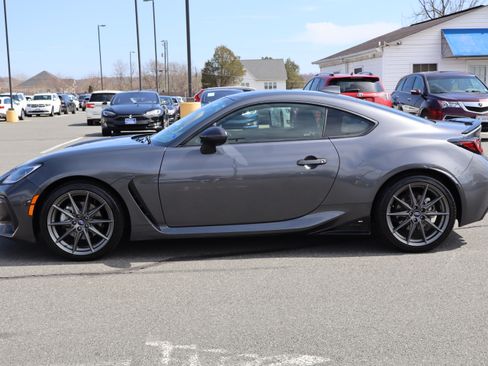 Used 2022 Subaru BRZ Limited image 5