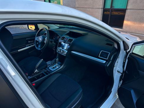 Used 2016 Subaru Impreza 2.0i Premium Hatchback AWD/4WD image 18