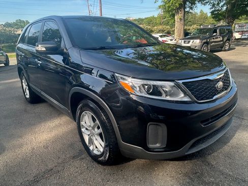 Used 2014 Kia Sorento FWD LX image 7