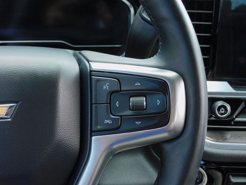 Used 2024 Chevrolet Silverado 2500 LTZ image 34