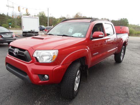 Used 2015 Toyota Tacoma 4x4 Double Cab w/ TRD Package image 1