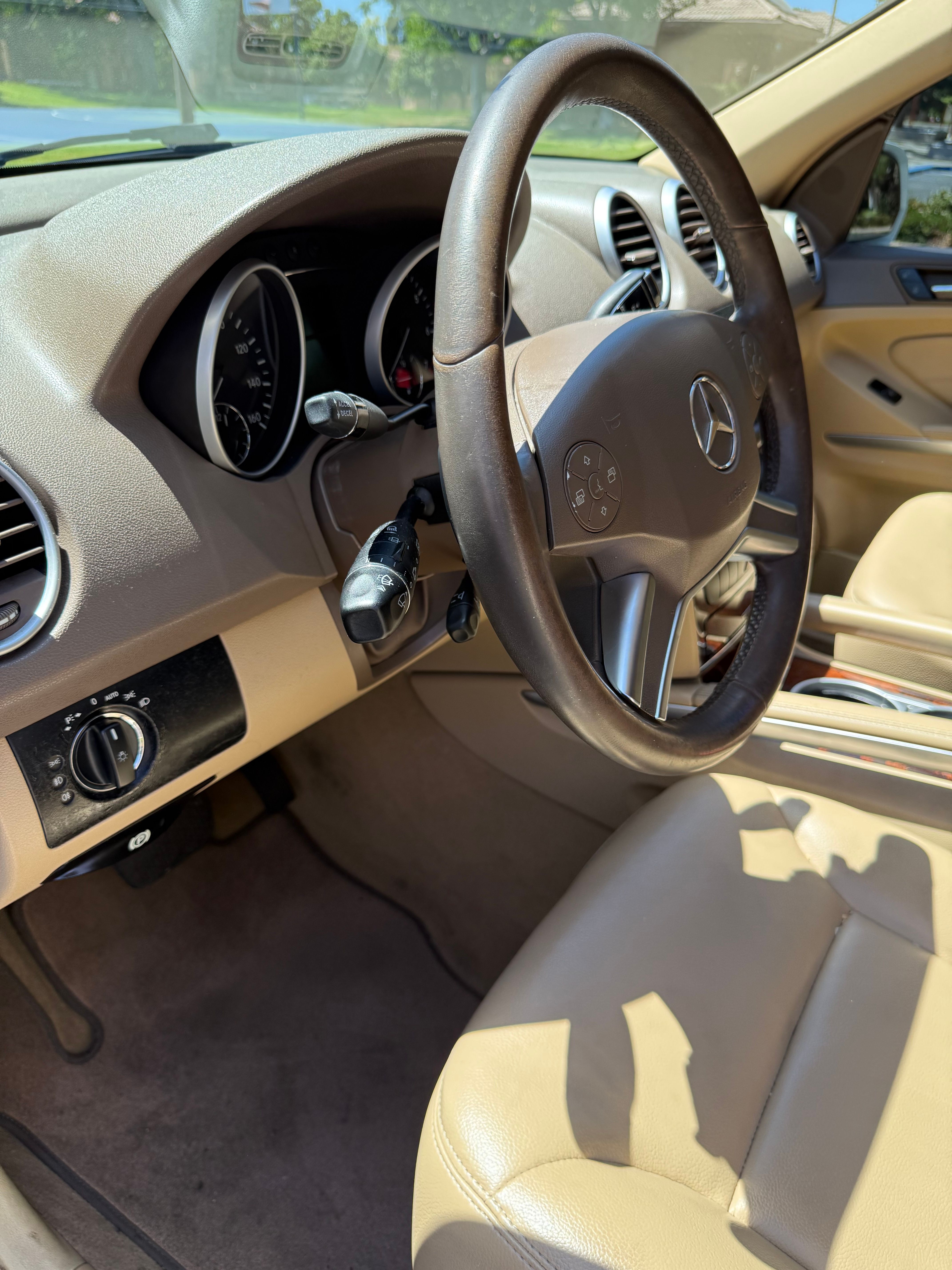 Used 2010 Mercedes-Benz ML 350 2WD image 15