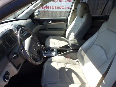 Used 2016 Buick Enclave Leather image 6
