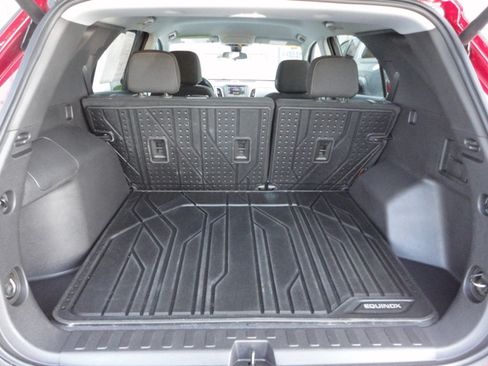 Used 2024 Chevrolet Equinox LT image 20