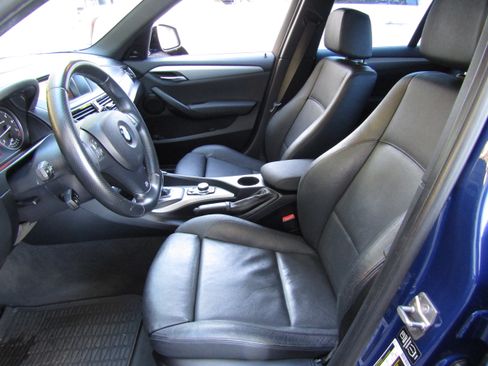 Used 2015 BMW X1 sDrive28i image 9