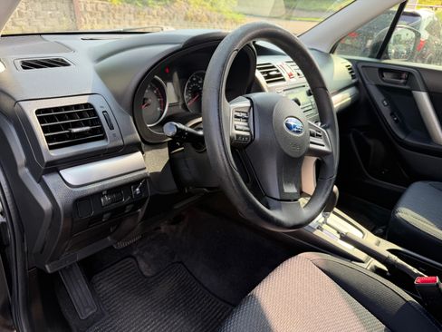 Used 2014 Subaru Forester 2.5i Premium AWD/4WD image 16