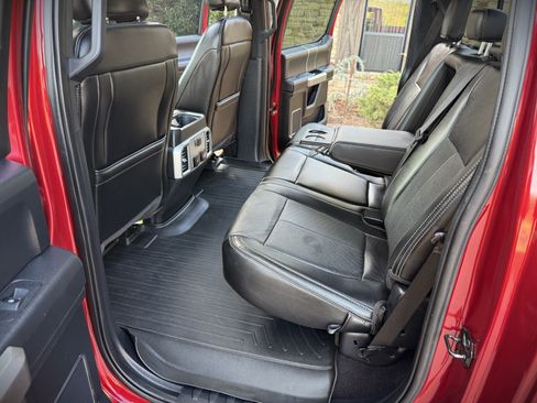 Used 2019 Ford F150 Lariat image 26