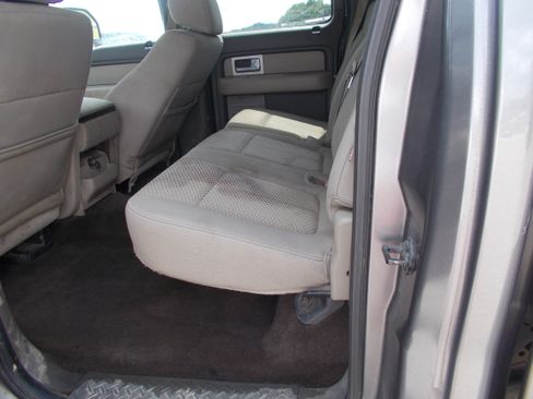 Used 2010 Ford F150 4x4 SuperCrew image 9