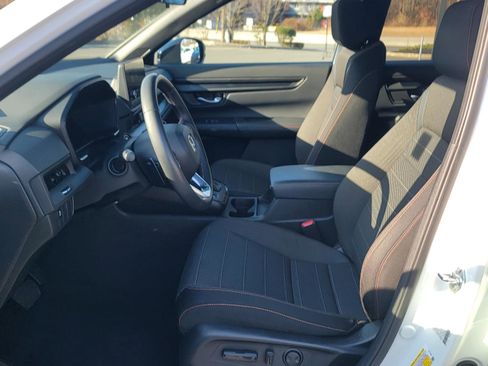 Used 2023 Honda CR-V Sport image 11