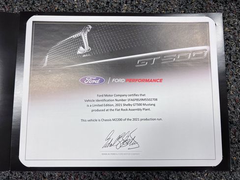 Used 2021 Ford Mustang Shelby GT500 w/ Carbon Fiber Track Pack image 30