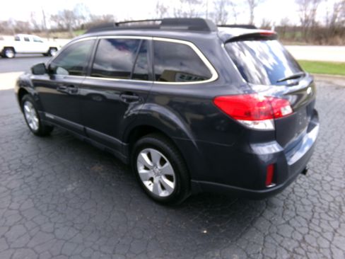 Used 2012 Subaru Outback 2.5i Premium image 3