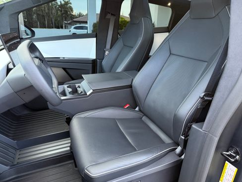 Used 2024 Tesla Cybertruck Cyberbeast image 14