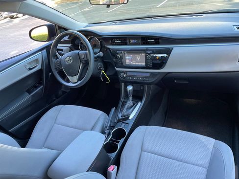Used 2014 Toyota Corolla LE Premium image 11