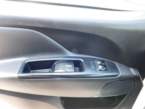 Used 2019 RAM ProMaster City Tradesman image 10