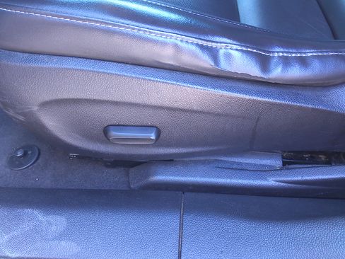 Used 2015 Chevrolet Cruze LTZ FWD image 34