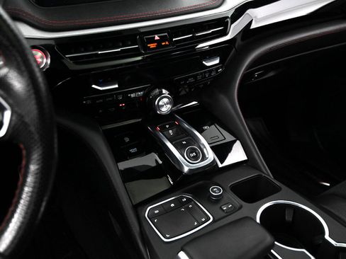 Used 2022 Acura MDX A-Spec image 27