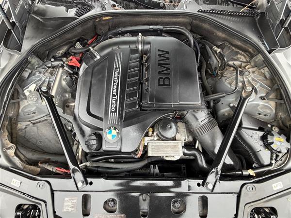 Used 2014 BMW 535i w/ Sport Package RWD image 13