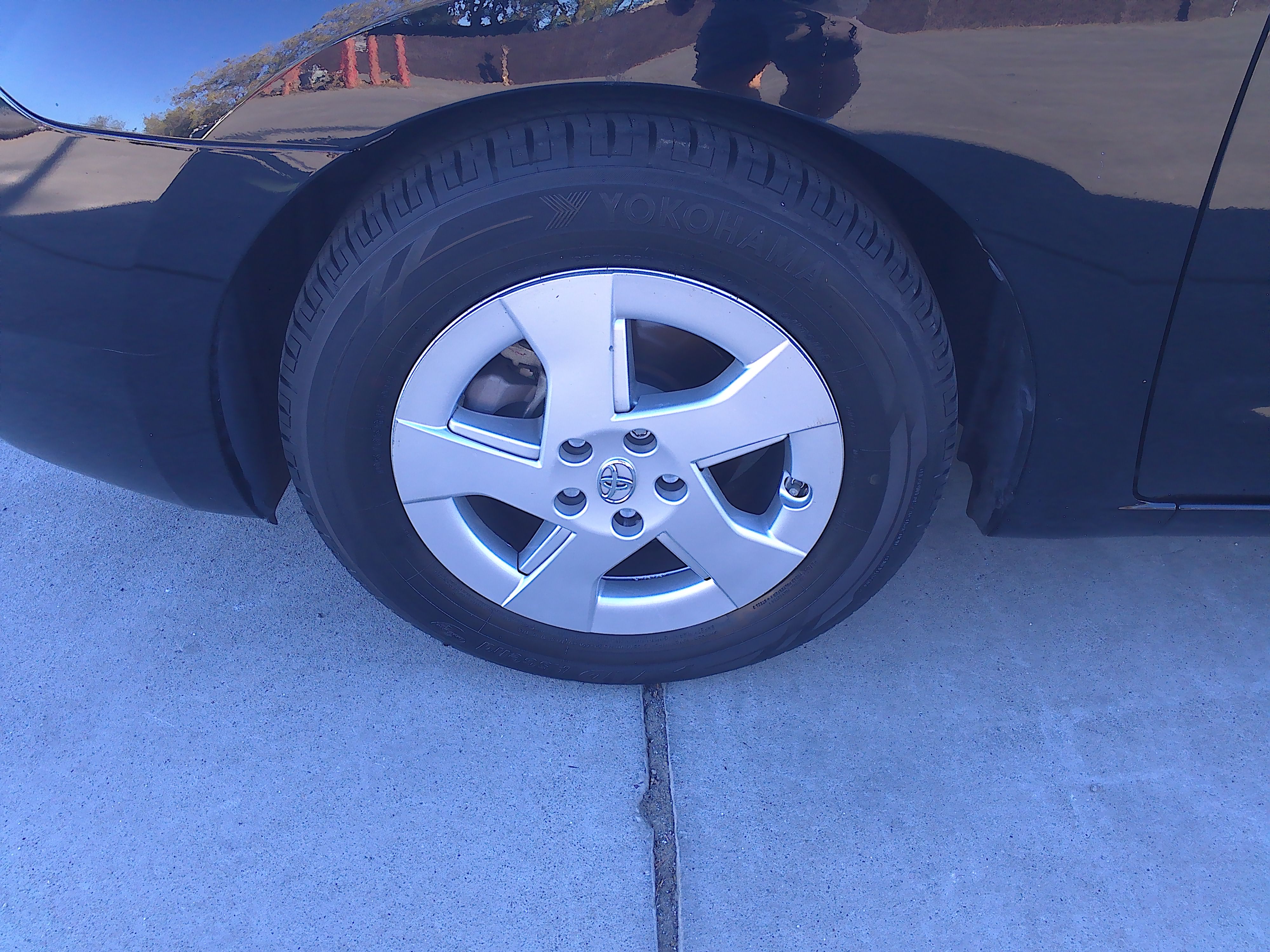 Used 2009 Toyota Prius Two FWD image 34