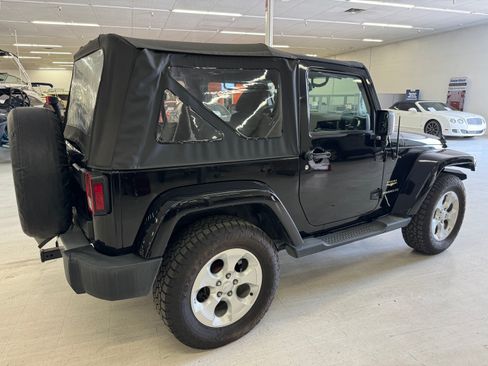 Used 2014 Jeep Wrangler Sahara image 4